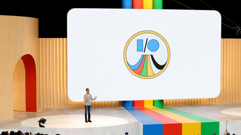 Google dùng Gemini để tự “đạo diễn” sự kiện I/O 2026: Hậu trường đầy sáng tạo từ phim ngắn TPU đến pre-show jellyfish